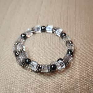 Glass & Gun Metal Beaded Wired Adjustable Bracelet
